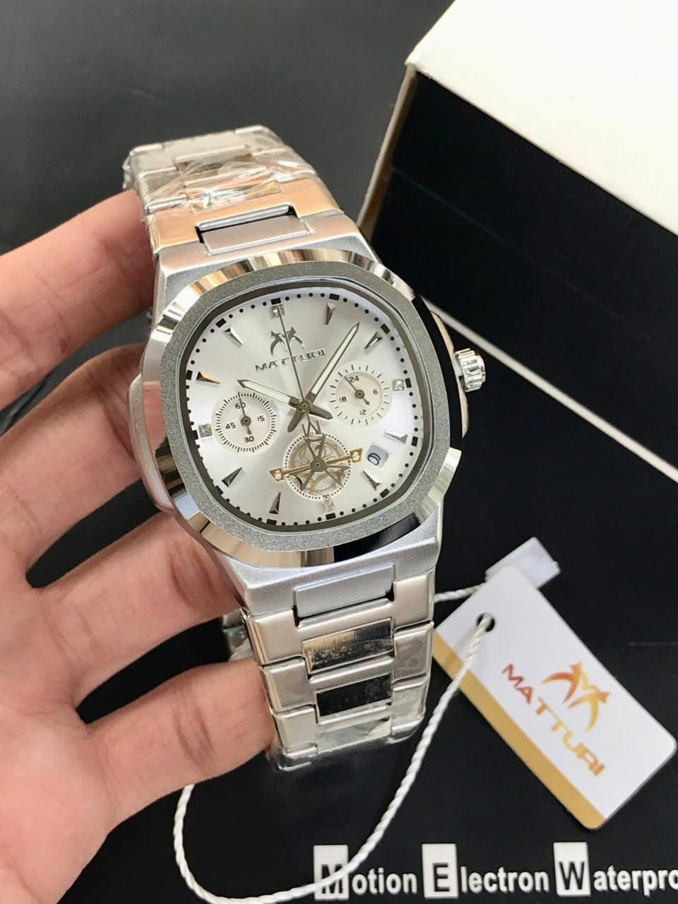 Montre Matturi Élégante